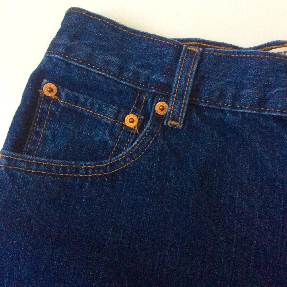 Levi’s 550 Relaxed Fit Jean Shorts Size 8 - Picture 9 of 12